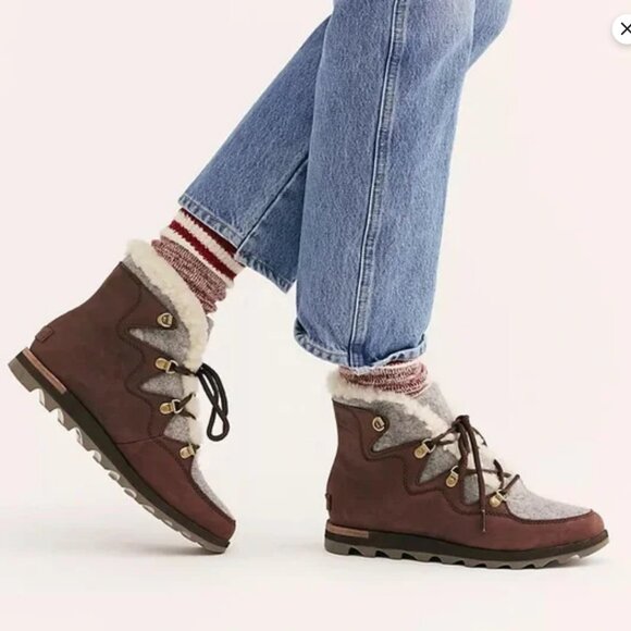 SOREL Sneakchic Alpine Nubuck Suede Faux Shearling Lace up Ankle Boots 8.5M - Picture 2 of 8